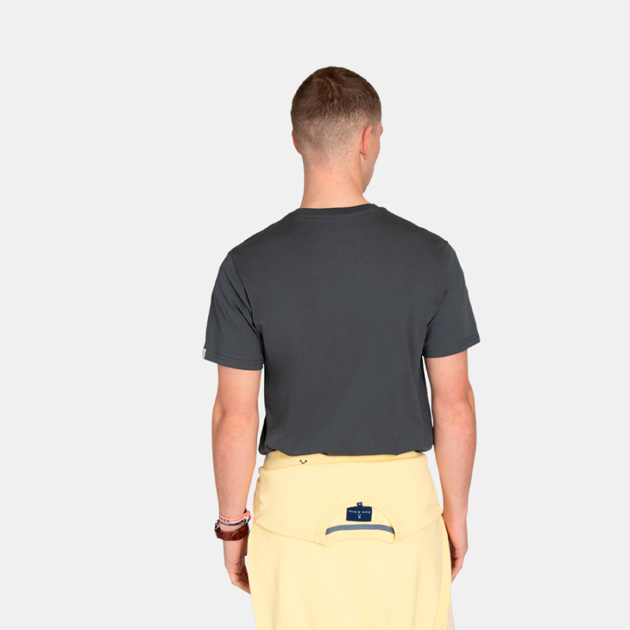 camiseta-com-o-logo-retro-de-biscoito camiseta-com-o-logo-retro-de-biscoito