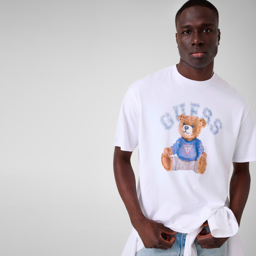 camiseta-con-oso-de-peluche camiseta-con-oso-de-peluche