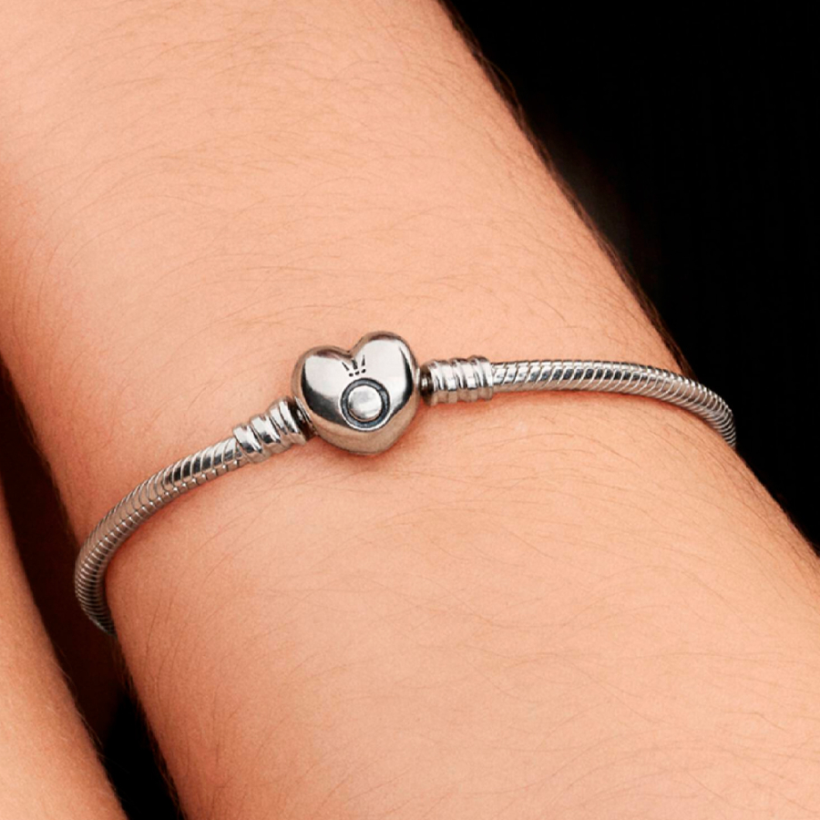pulsera-diseno-cadena-de-serpiente-y-corazon-de-moments-594594c00 pulsera-diseno-cadena-de-serpiente-y-corazon-de-moments-594594c00