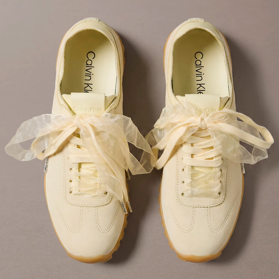 suede-running-shoes-with-organza