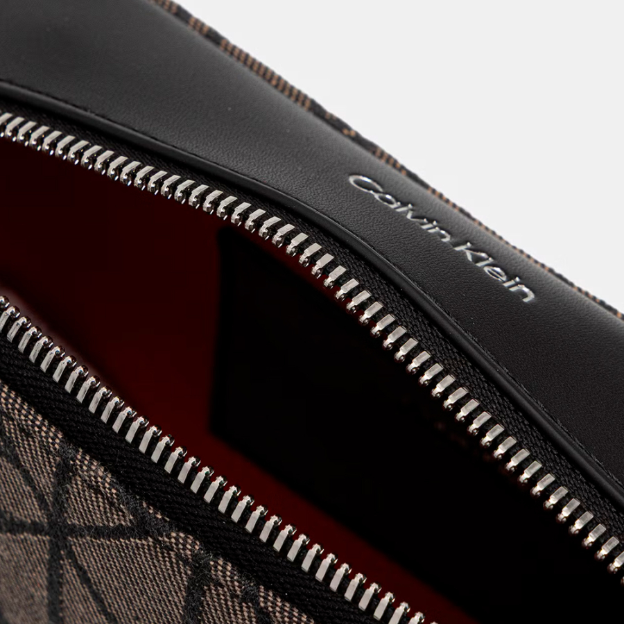 emblema-fotocamera-fascia-spalla emblema-fotocamera-fascia-spalla