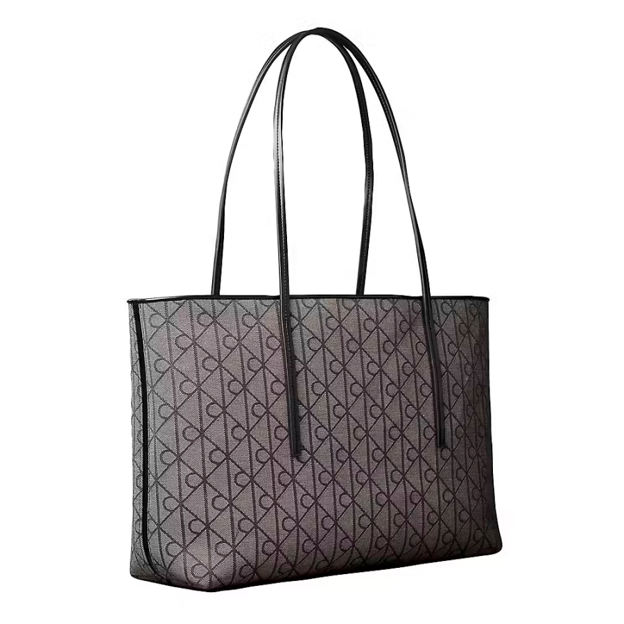 jacquard-tote-bag-with-signature-logo