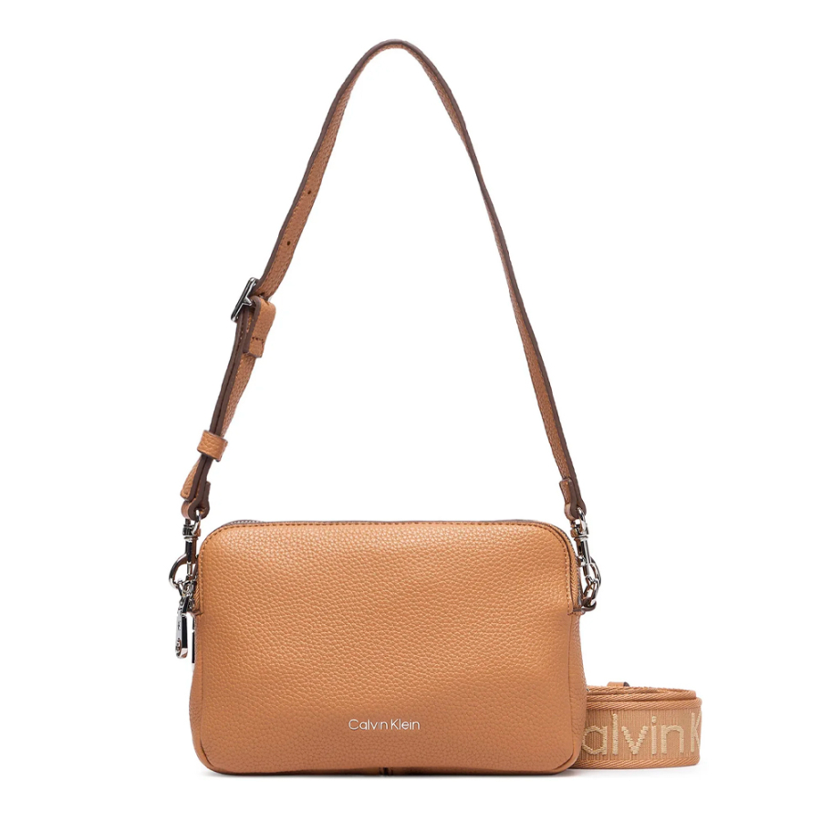bolso-bandolera-tipo-camara-con-logo-y-2-correas