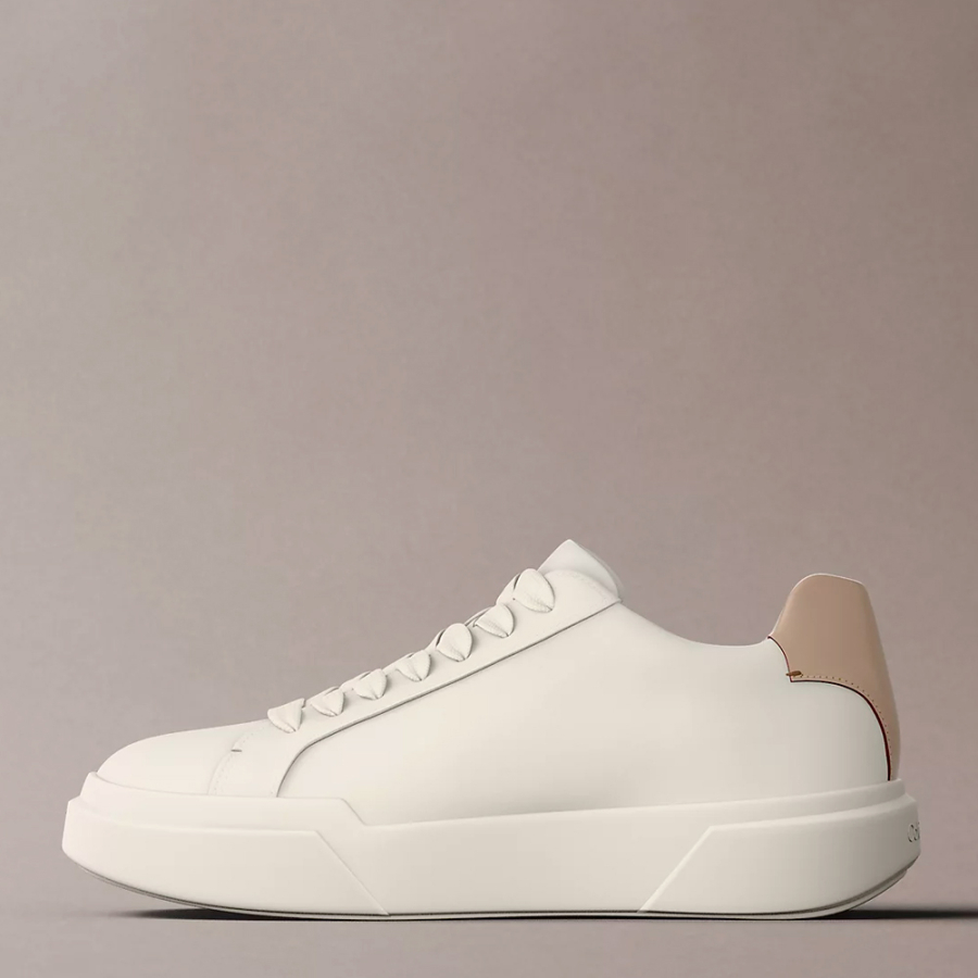 sneakers-in-pelle-con-logo-distintivo sneakers-in-pelle-con-logo-distintivo