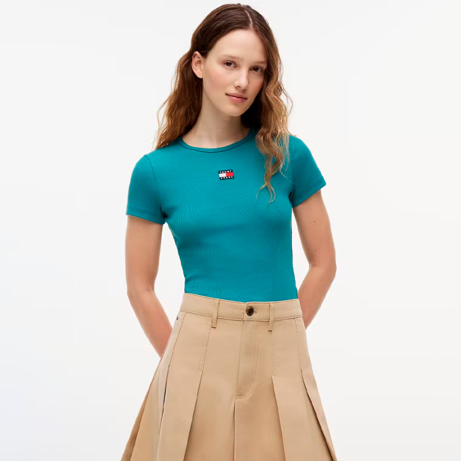 slim-badge-rib-t-shirt slim-badge-rib-t-shirt