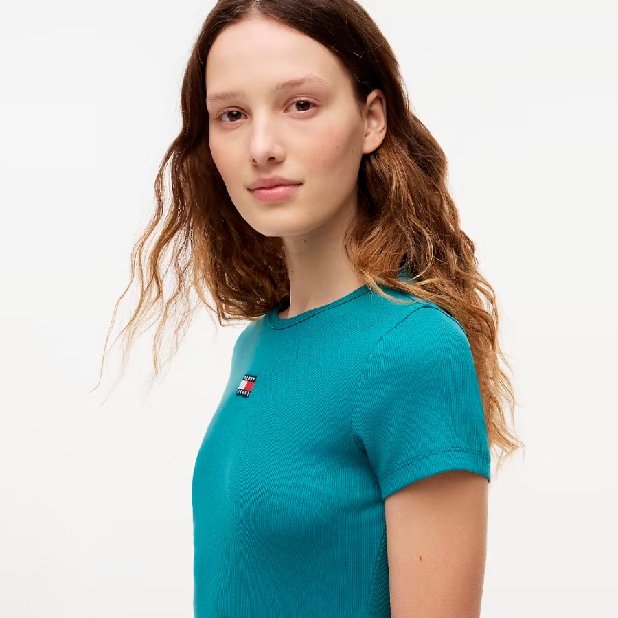 slim-badge-rib-t-shirt slim-badge-rib-t-shirt