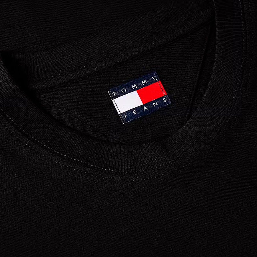 camiseta-regular-com-estampa-de-dna