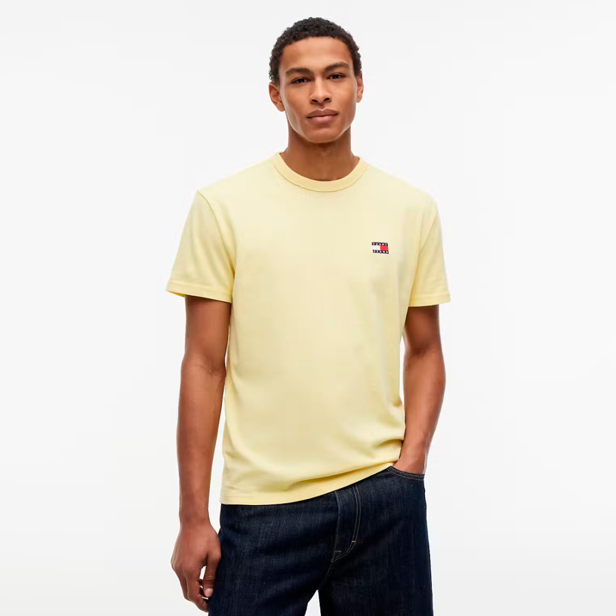 camiseta-con-cuello-redondo-y-parche-de-tommy