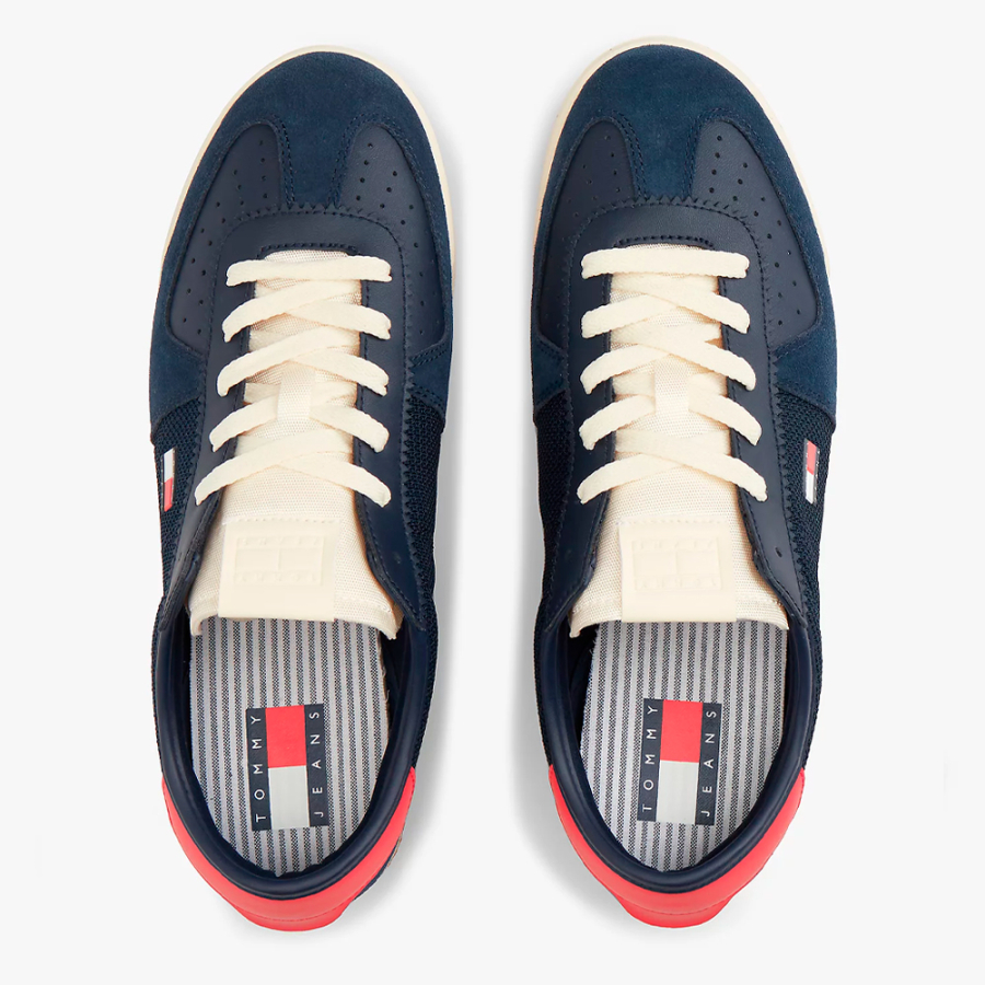 retro-leather-sneakers retro-leather-sneakers