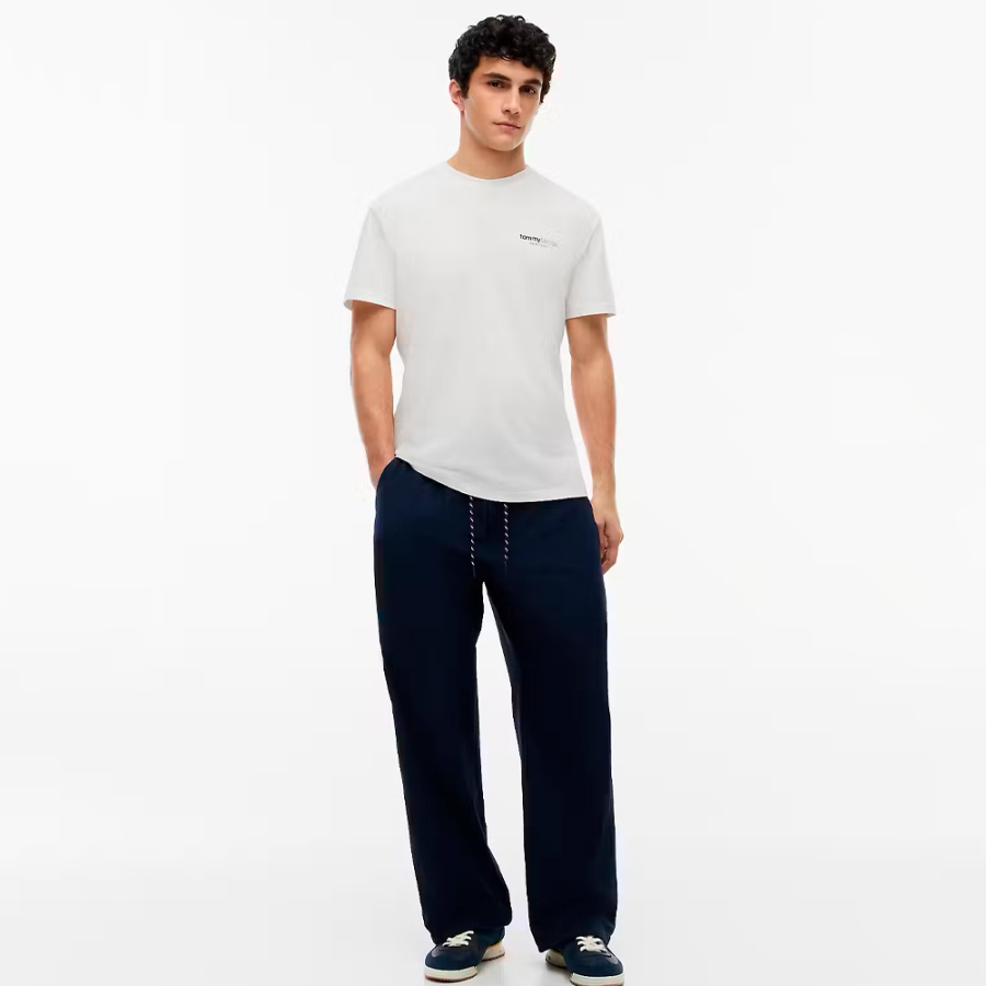 camiseta-regular-com-estampa-de-dna