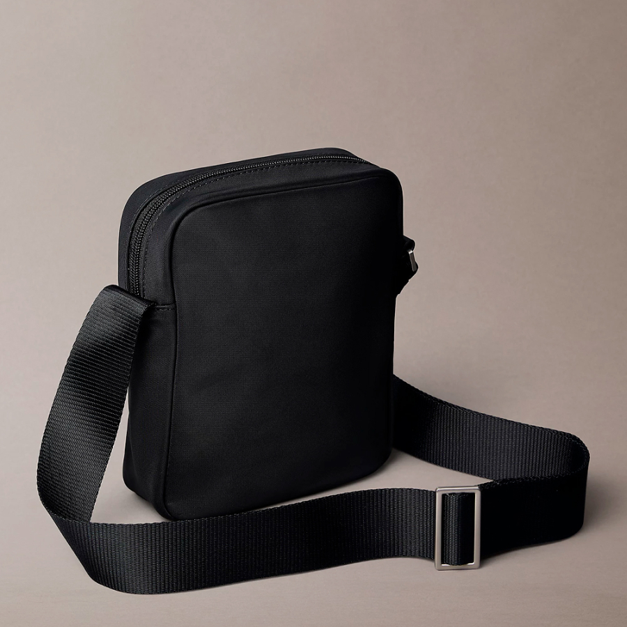 bolso-reporter-de-nailon-impermeable