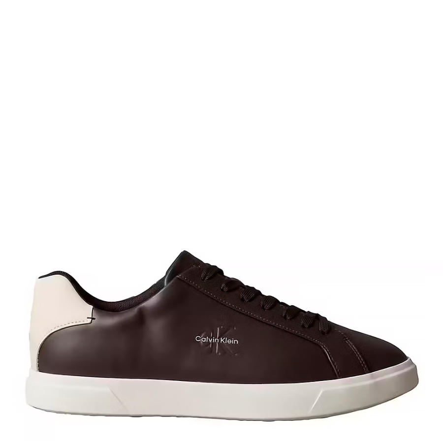 zapatillas-de-piel-con-logo-distintivo