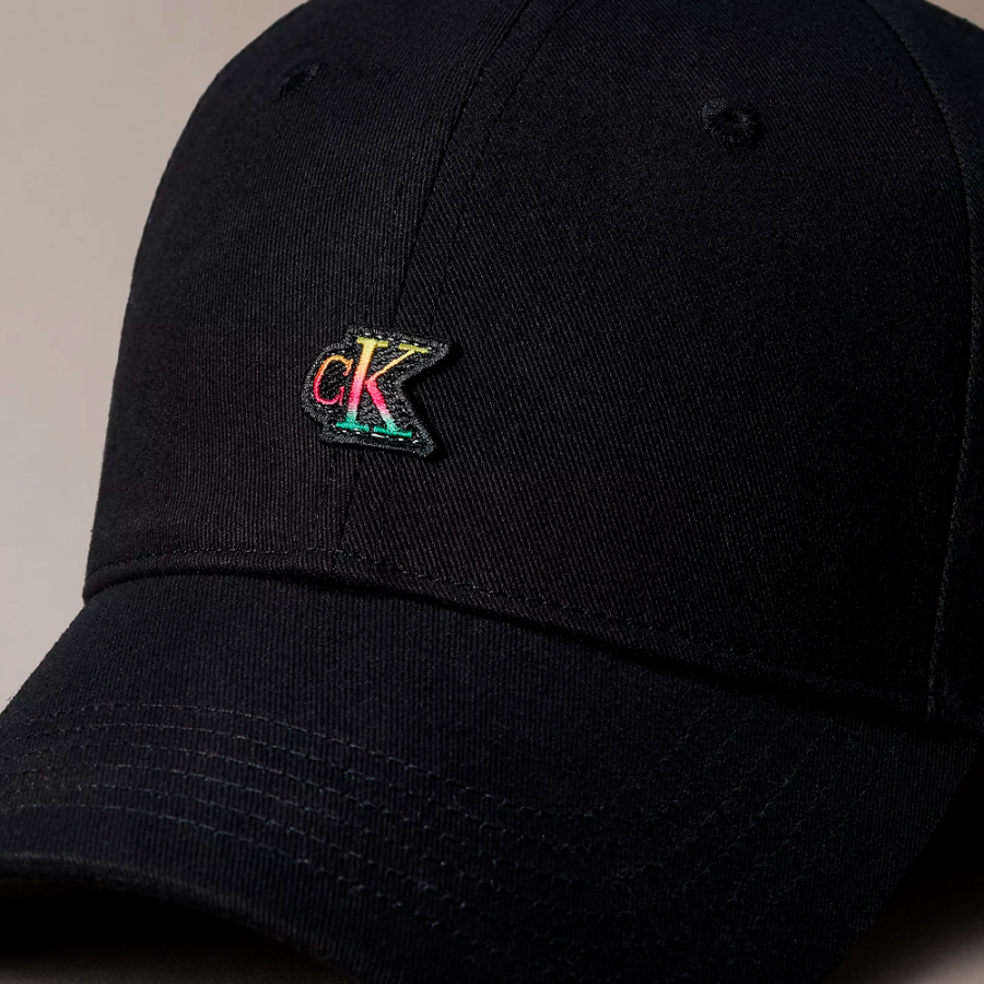 baumwoll-twill-kappe-mit-logo-pride