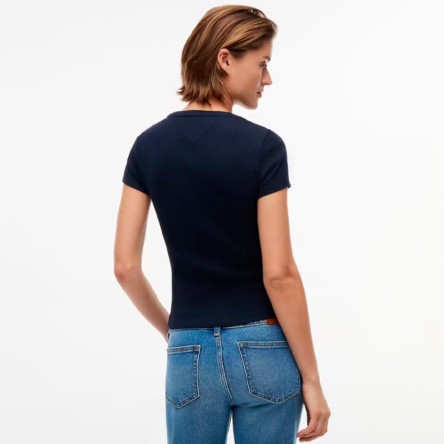 slim-essential-logo-t-shirt2 slim-essential-logo-t-shirt2