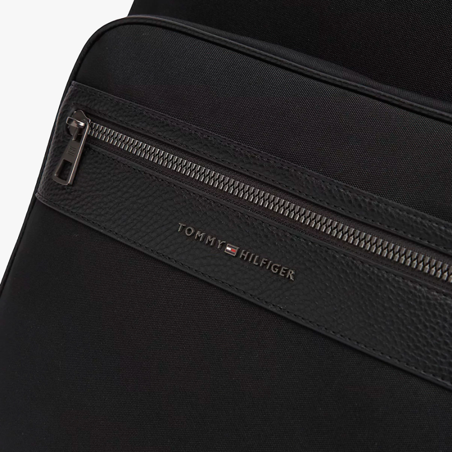 backpack-with-double-zipper-and-logo backpack-with-double-zipper-and-logo