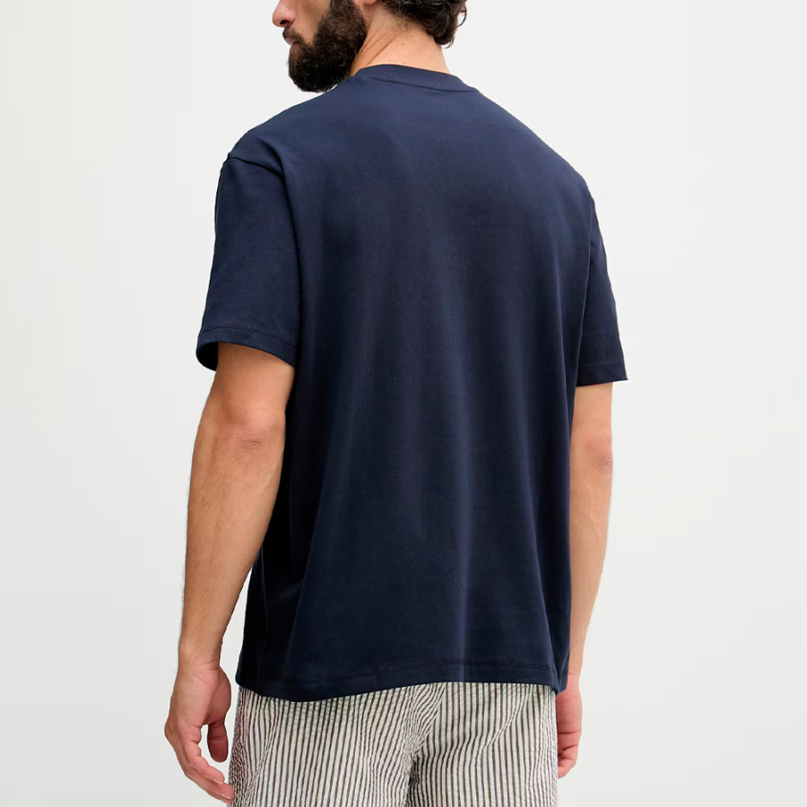 camiseta-con-logo-bordado camiseta-con-logo-bordado