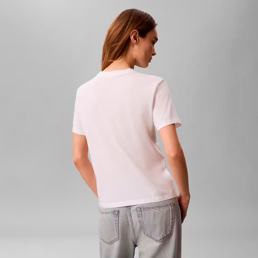 camiseta-classica-com-monologico-para-cada-estacao