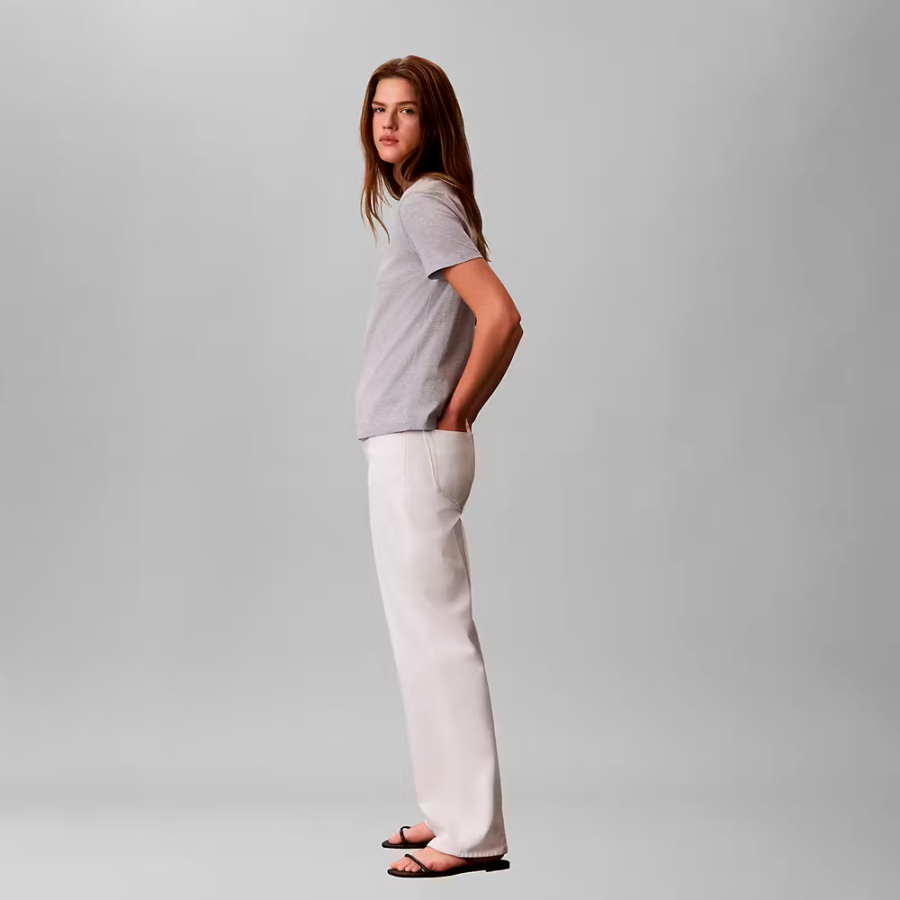 classic-seasonal-monologo-t-shirt classic-seasonal-monologo-t-shirt
