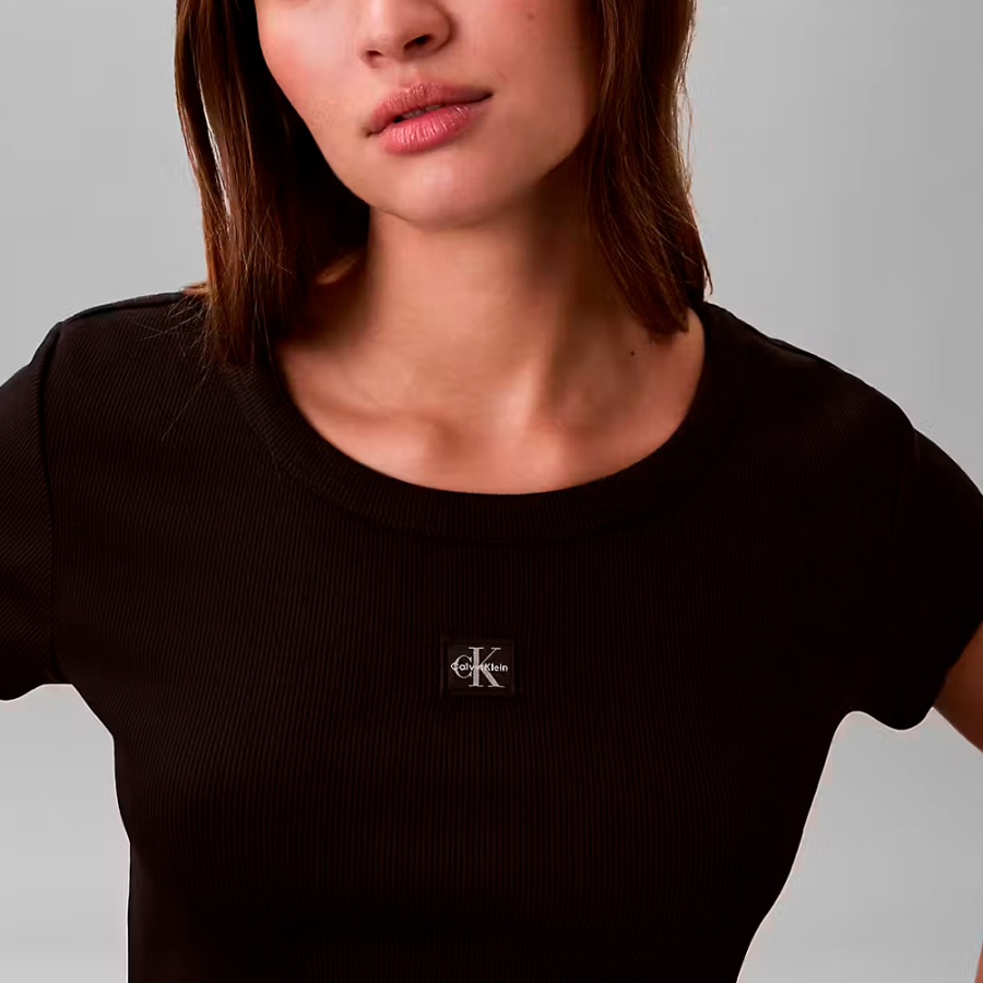 camiseta-de-bebe-de-canale-con-logo-tejido