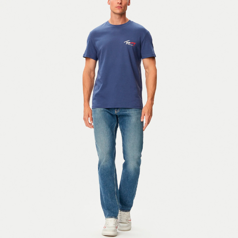 camiseta-de-malha-fina-com-logotipo camiseta-de-malha-fina-com-logotipo
