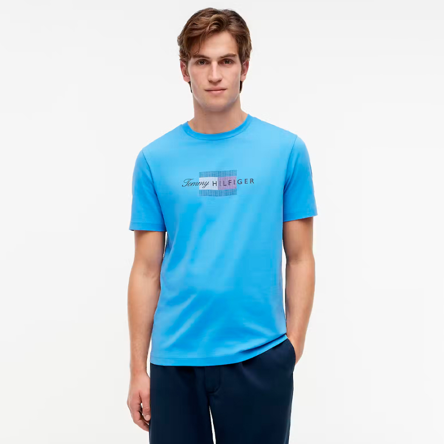 camiseta-de-punto-con-logo-grafico