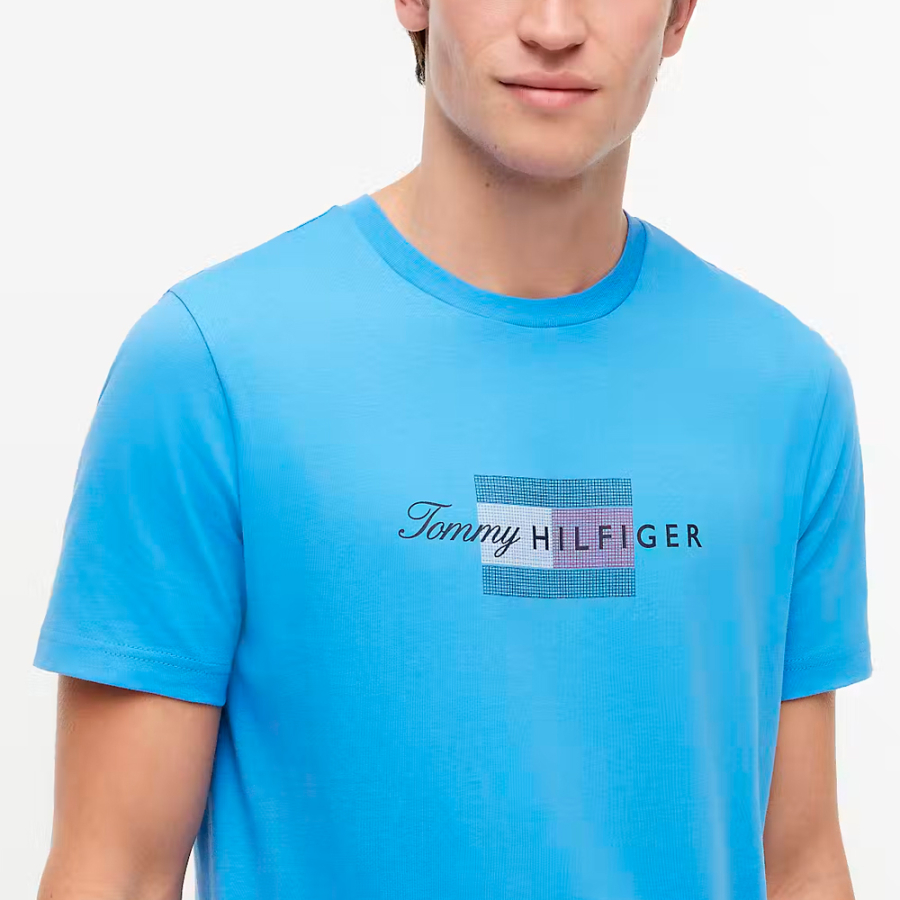camiseta-de-punto-con-logo-grafico