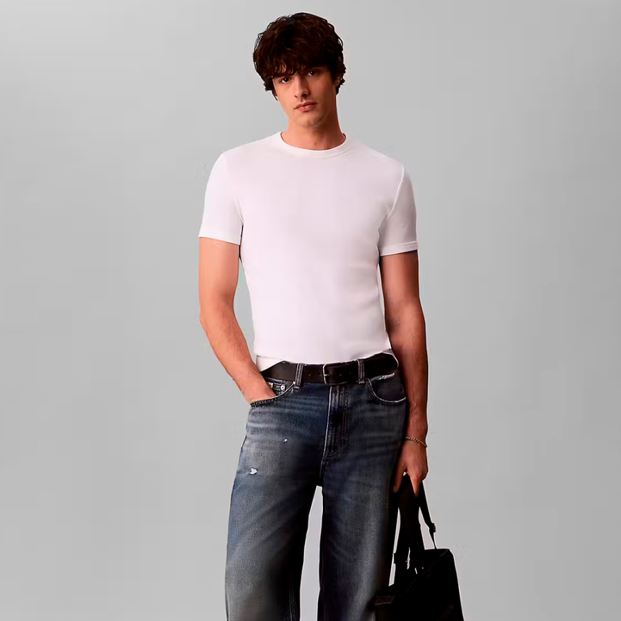 camiseta-rib-slim-woven-label