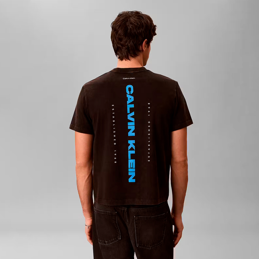 camiseta-com-estampa-lavada