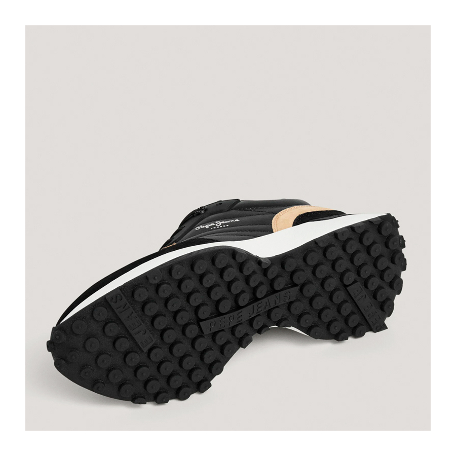 zapatillas-con-detalles-en-ante-con-piel