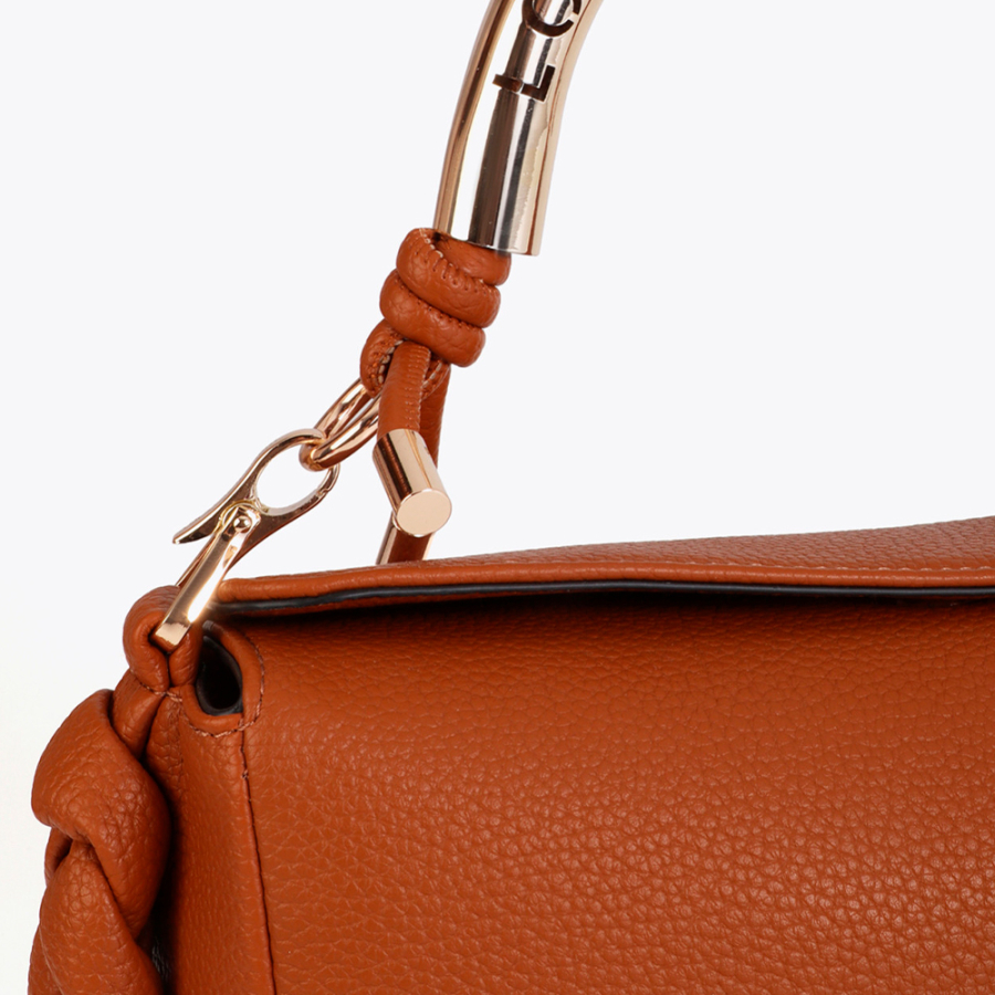 bolso-bandolera-lola-casademunt-1981 bolso-bandolera-lola-casademunt-1981
