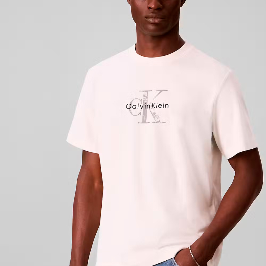 t-shirt-con-logo-effetto-antiscuto t-shirt-con-logo-effetto-antiscuto