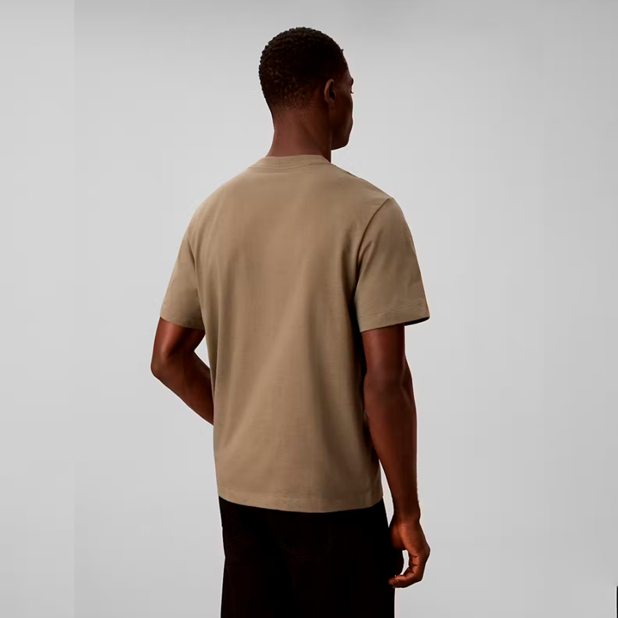 distress-logo-t-shirt