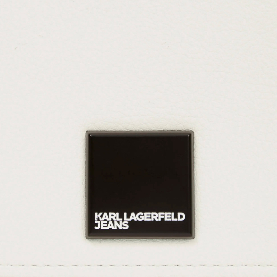 bandolera-box-logo-camera bandolera-box-logo-camera