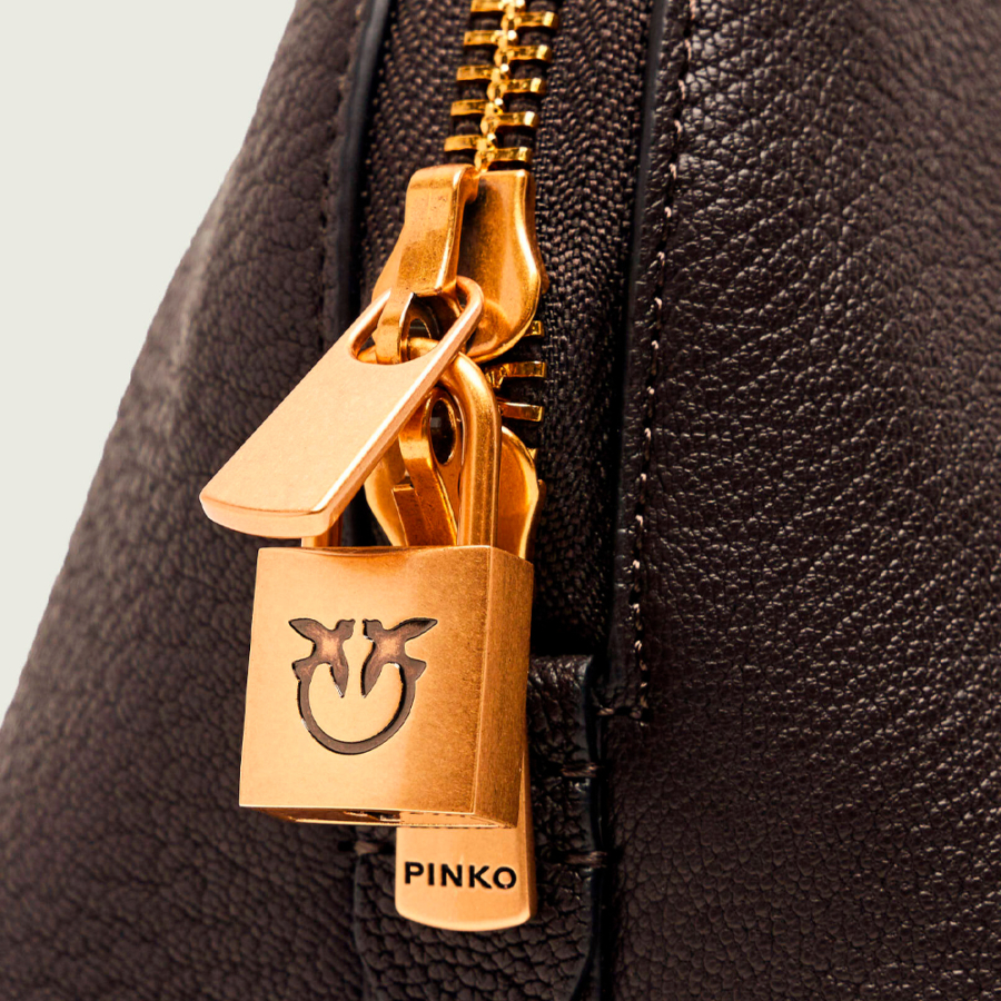 escape-large-shoulder-bag escape-large-shoulder-bag