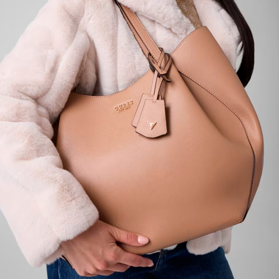 amorette-shopper-bag-with-interior-pochette amorette-shopper-bag-with-interior-pochette