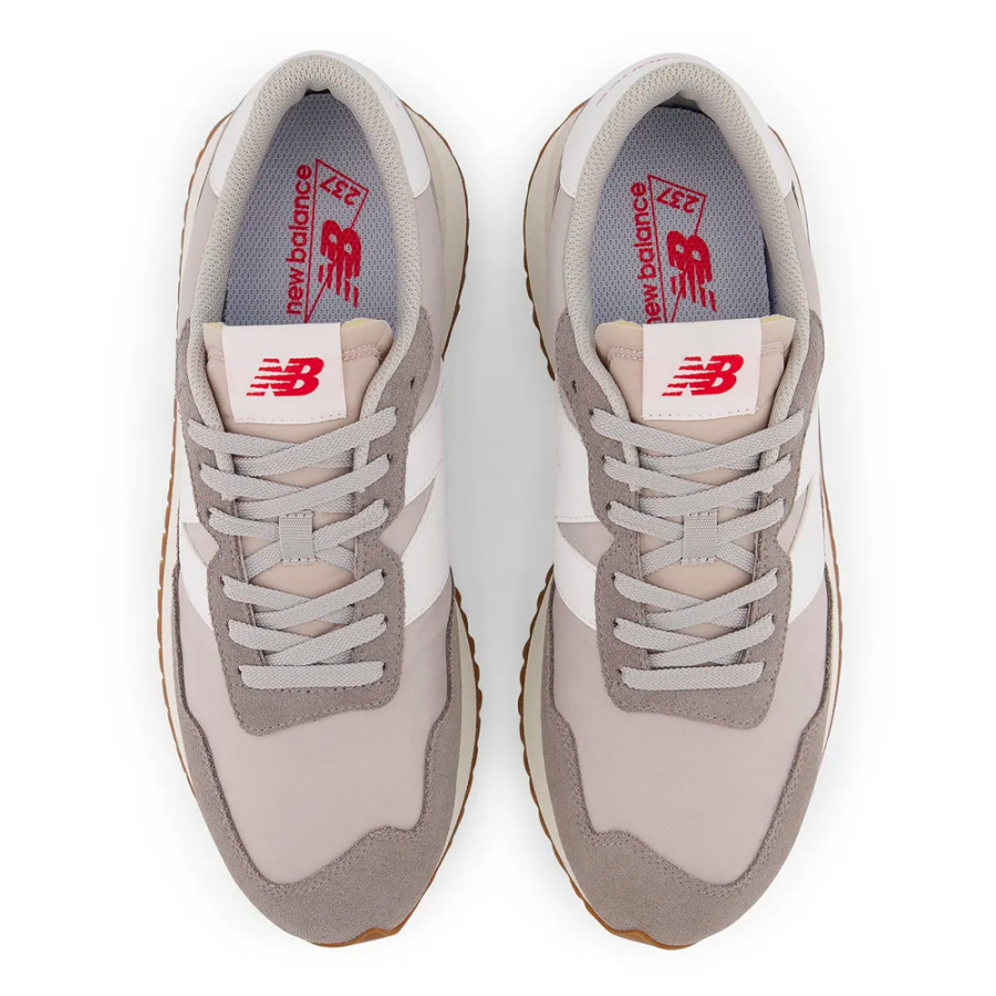 sneakers-237
