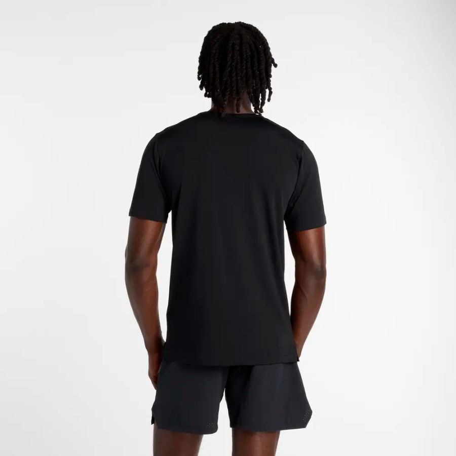 camiseta-sport-essentials-utility camiseta-sport-essentials-utility