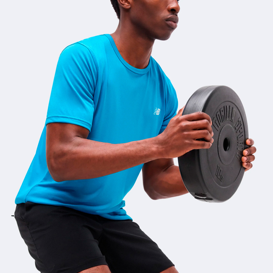camiseta-sport-essentials-utility camiseta-sport-essentials-utility