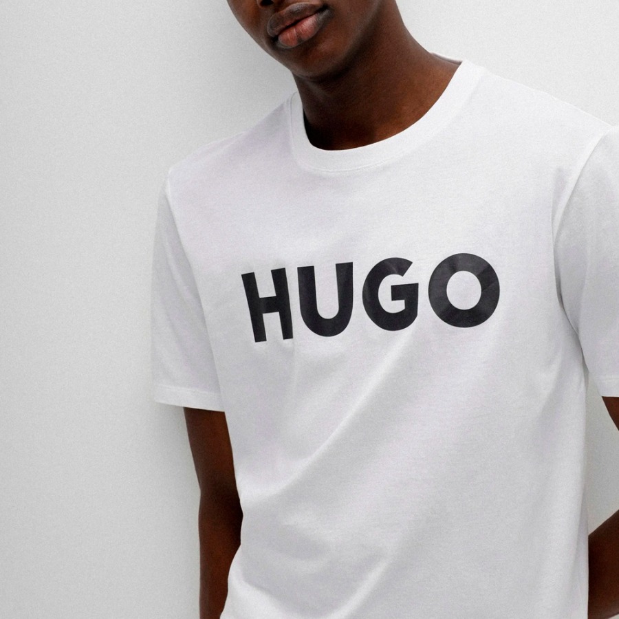 camiseta-con-logo-estampado camiseta-con-logo-estampado