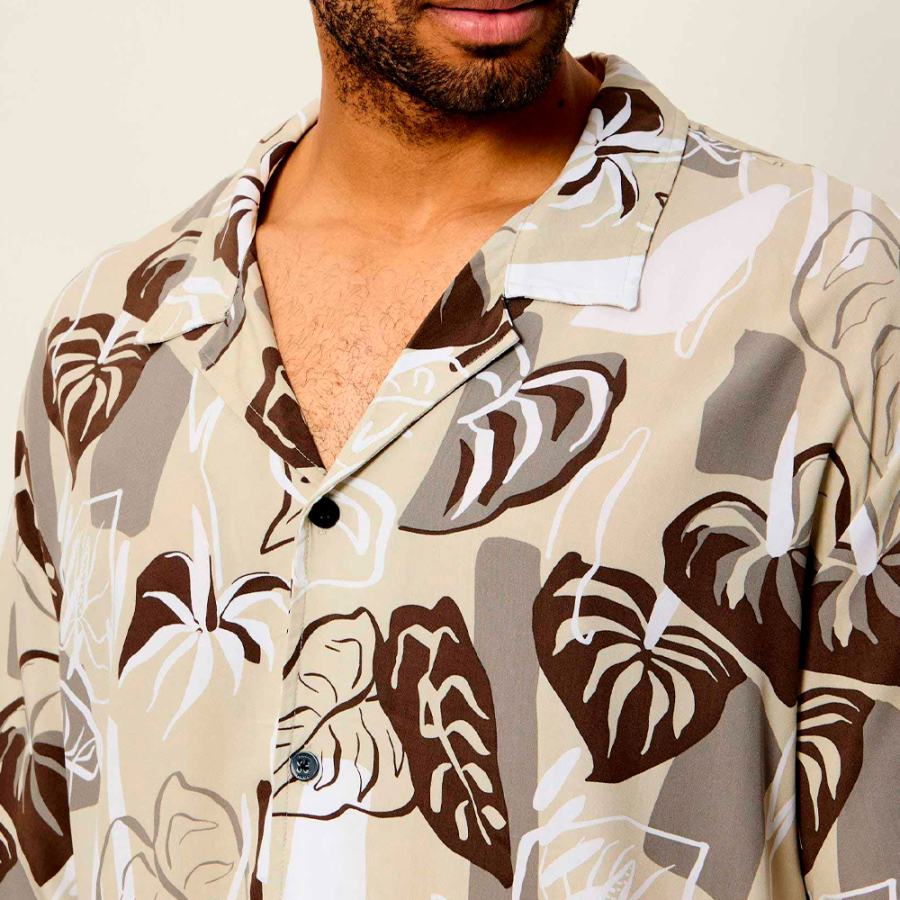 camisa-relaxed-fit-con-estampado-de-flores camisa-relaxed-fit-con-estampado-de-flores