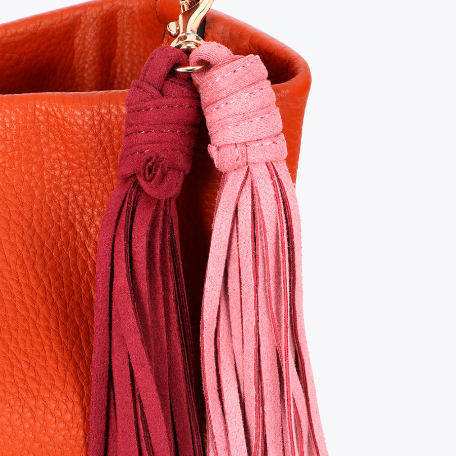 bolso-shopper-con-pompones