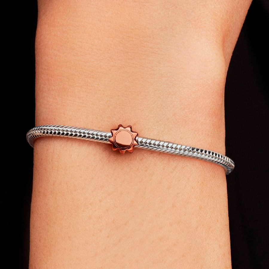 charm-mini-sol-laranja-794818c01 charm-mini-sol-laranja-794818c01