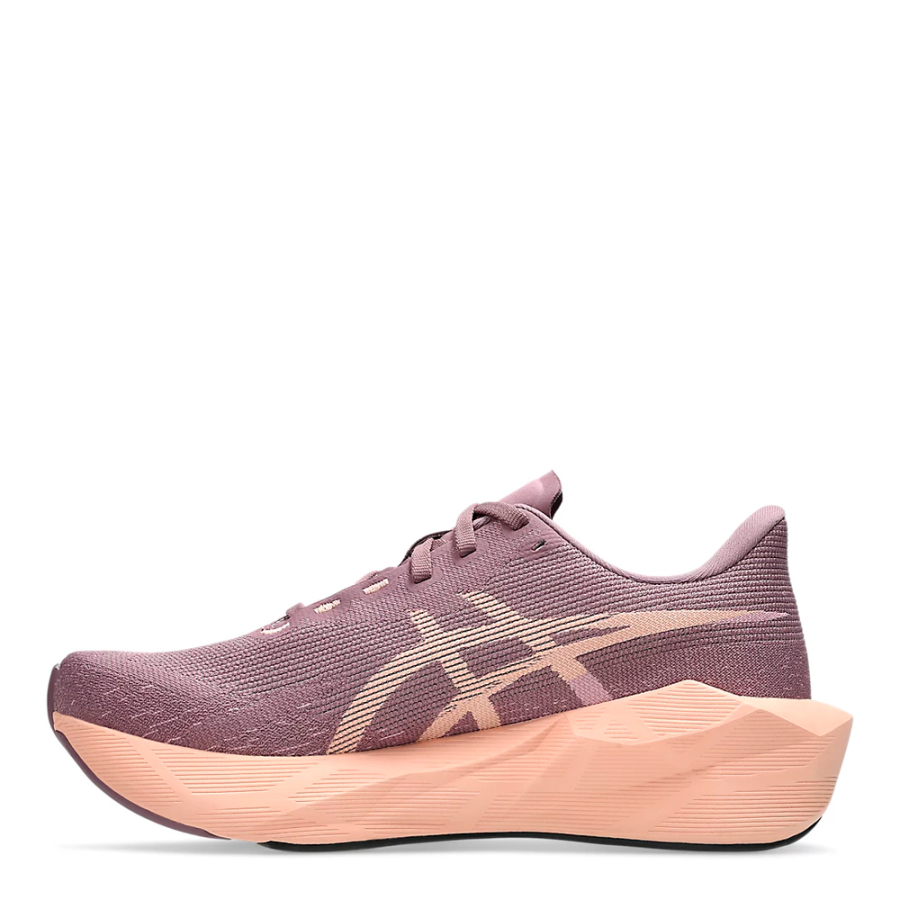 chaussure-novablast-6 chaussure-novablast-6