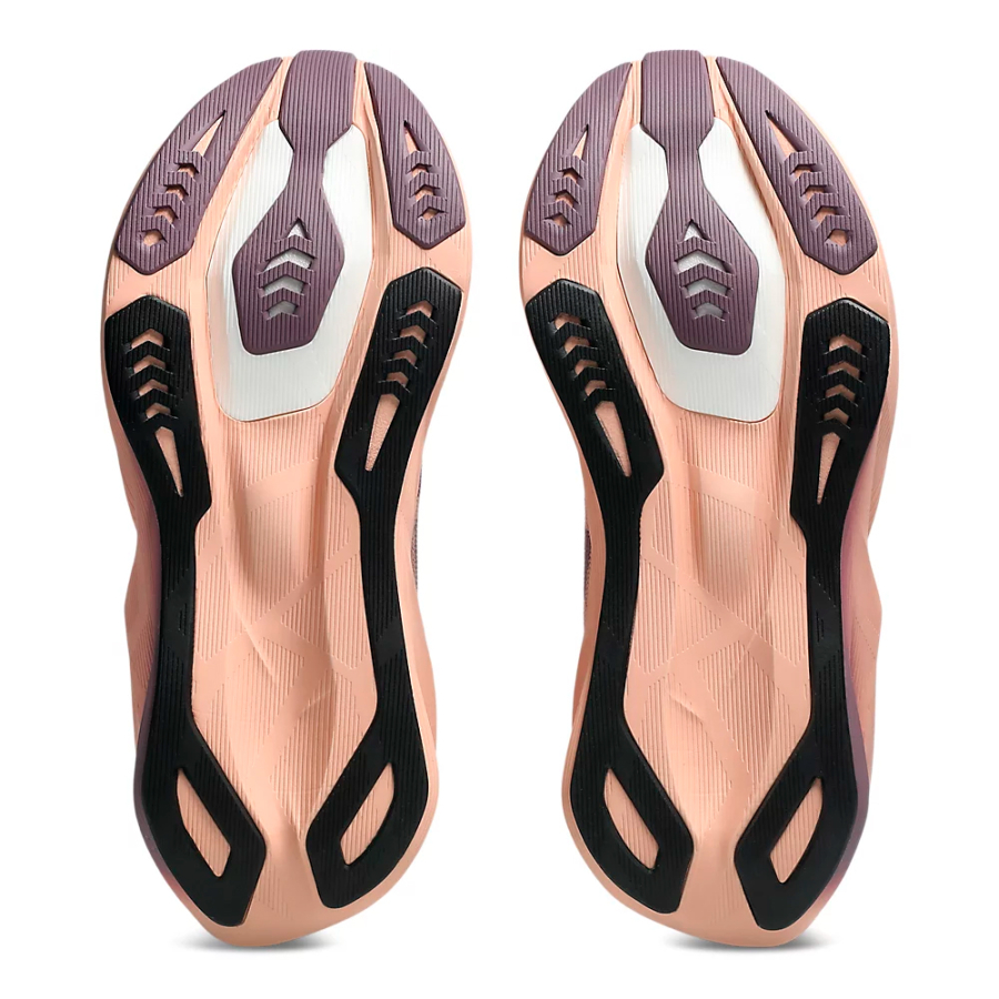 chaussure-novablast-6 chaussure-novablast-6