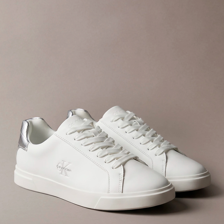 leather-sneakers-with-distinctive-logo