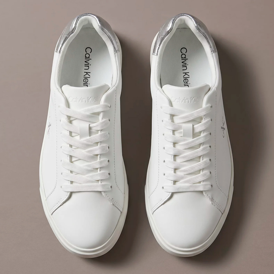 leather-sneakers-with-distinctive-logo