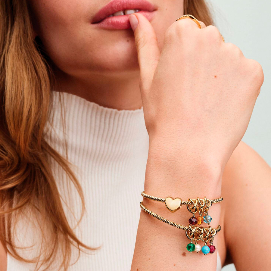 nietenbesetztes-kettenarmband-562731c00 nietenbesetztes-kettenarmband-562731c00