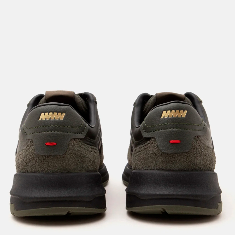 sneakers-with-suede-details sneakers-with-suede-details