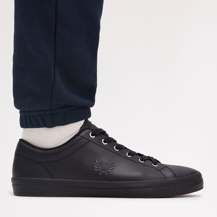 scarpa-in-pelle-baseline scarpa-in-pelle-baseline