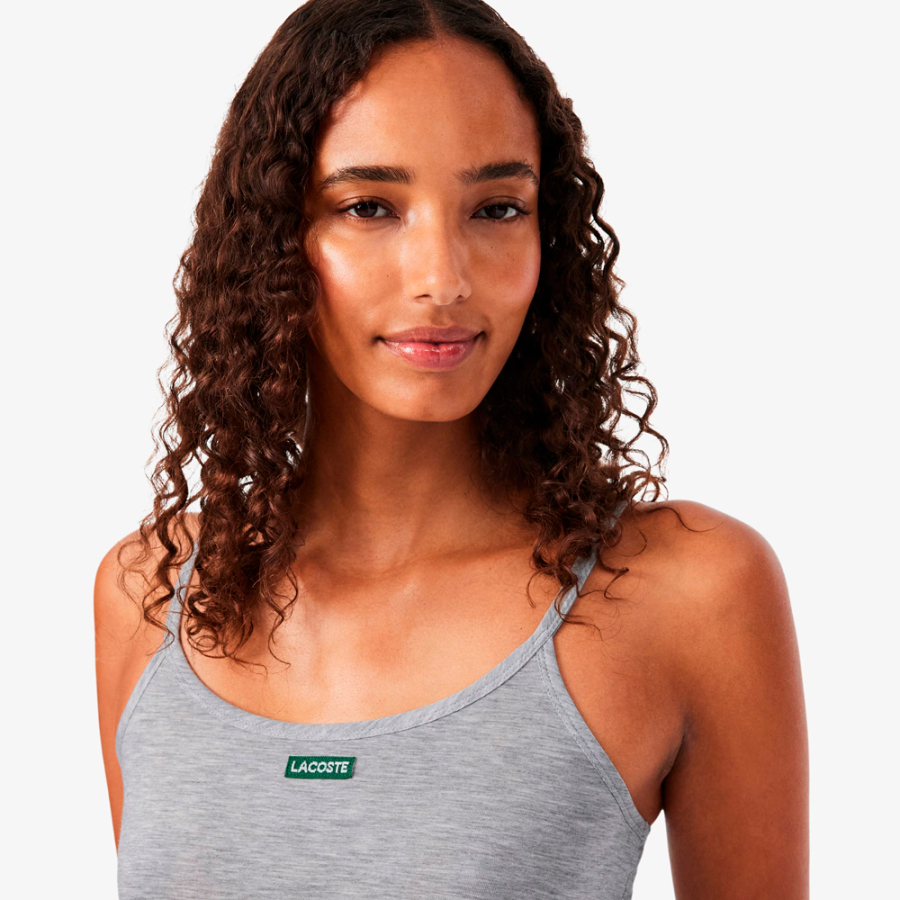 camiseta-de-tirantes-de-punto-jersey-de-corte-ajustado-con-insignia